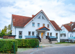 Haus Vorne 2 - Neu renoviert & sofort bezugsfrei in Gumbsheim: 132 qm + 54 qm Einliegerwohnung mit Mieteinnahme!