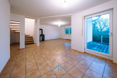 EG Wohnzimmer/Essen 1.3 - Neu renoviert & sofort bezugsfrei in Gumbsheim: 132 qm + 54 qm Einliegerwohnung mit Mieteinnahme!