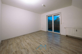 OG Schlafzimmer 3.2 - Neu renoviert & sofort bezugsfrei in Gumbsheim: 132 qm + 54 qm Einliegerwohnung mit Mieteinnahme!
