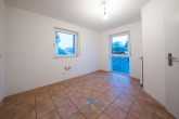 EG Küche 1.2 - Neu renoviert & sofort bezugsfrei in Gumbsheim: 132 qm + 54 qm Einliegerwohnung mit Mieteinnahme!