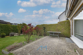 Außen-Terrasse - Raumwunder in Ober-Olm: Haus mit Garten, Pool und ausbaufähigem Dachgeschoss