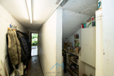 Keller-Eingang-5636 - Familienfreundliches Reihenmittelhaus in Heidelberg-Wieblingen mit Garten & Balkon, nahe Neckarauen.