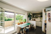 Wohnen/Küche-DG-1.3-5608 - Familienfreundliches Reihenmittelhaus in Heidelberg-Wieblingen mit Garten & Balkon, nahe Neckarauen.