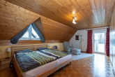 OG-Schlafzimmer1.1 - Traum-Einfamilienhaus in Haßloch, Parkähnlicher Garten 674 qm, neuer LWW-Wärmepumpe & Photovoltaik.