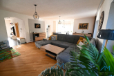Wohnen - Attraktive Doppelhaushälfte mit traumhafter Terrasse und idyllischem Garten in Eisenberg