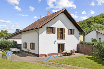 Traumhaftes Einfamilienhaus mit großem Garten – Perfekt auch für Mehrgenerationenfamilien!, 67700 Niederkirchen, Einfamilienhaus