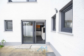 Küche-Terrasse1.1 - Nackenheim: Modernisiertes Haus mit Garten in beliebter Lage – Jetzt einziehen
