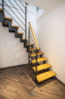 Treppe-Studio - Nackenheim: Modernisiertes Haus mit Garten in beliebter Lage – Jetzt einziehen