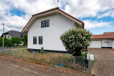 Außen 1.2 - Architektenvilla in Grolsheim mit außergewöhnlicher Raumhöhe und Eleganz. Einliegerwohnung möglich.