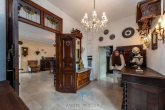 EG Eingang Flur1.3 - Architektenvilla in Grolsheim mit außergewöhnlicher Raumhöhe und Eleganz. Einliegerwohnung möglich.