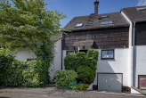 print_20240612_AM_NiederOlm_7652 - Charmante Doppelhaushälfte mit Traumgarten in Nieder-Olm – familienfreundliches Wohnen erleben!