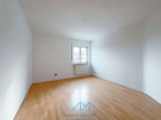 Kinderzimmer1 - Wandmodernisiert – sofort einziehen! Großzügige Maisonettewohnung in Zornheim.
