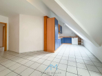 Küche - Wandmodernisiert – sofort einziehen! Großzügige Maisonettewohnung in Zornheim.
