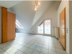 Esszimmer2 - Wandmodernisiert – sofort einziehen! Großzügige Maisonettewohnung in Zornheim.