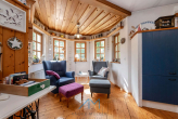 EG-Küche-Erker - Wohnidyll in Boppard: Energieeffizient, großzügigem Grundstück und Einliegerwohnung.