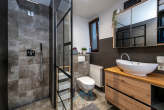 EG-Badezimmer1.2 - Ihr Einfamilienhaus in Mörfelden-Walldorf – perfekte Größe, gefragte Wohnfläche, eigener Garten