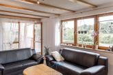 Wohnzimmer-3 - Traumhaftes Einfamilienhaus mit Einliegerwohnung, Feldrandlage und Doppelgarage mit Grube