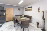 EG Essen - Ihr Zuhause wartet in Gau-Odernheim: Einfamilienhaus mit großer Terrasse & geräumiger Garage!